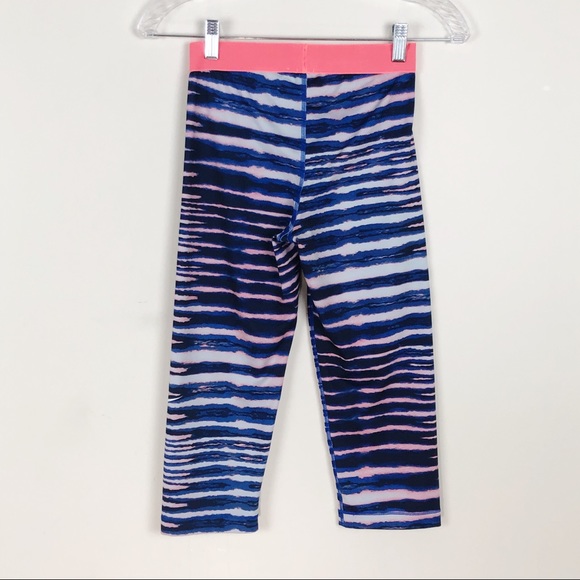 Nike Pro Tiger Stripe Printed Capri Leggings Small - Picture 4 of 8
